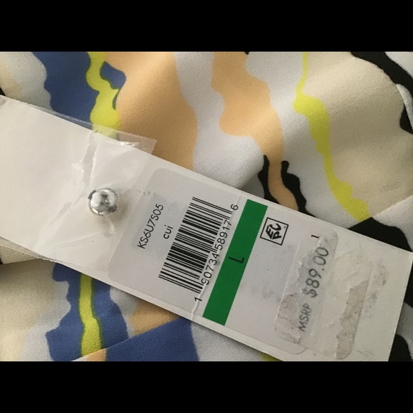 Kensie Romper. - Picture 6 of 8